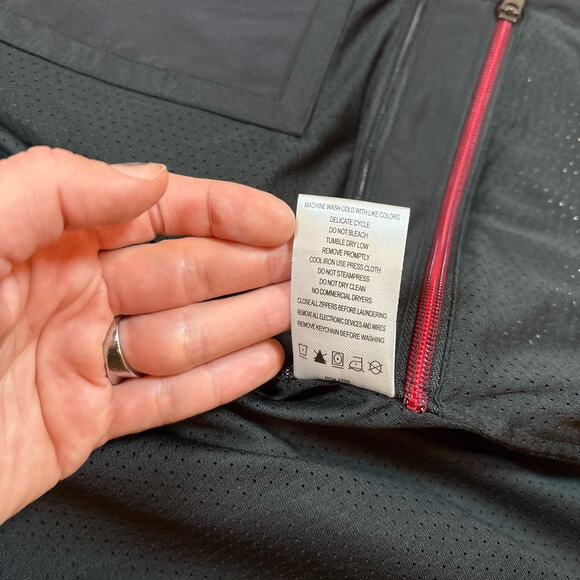 ScotteVest Women's Size L Vest Travel Utility Multi Pocket Black Zip Up Tec Vest - Picture 14 of 16